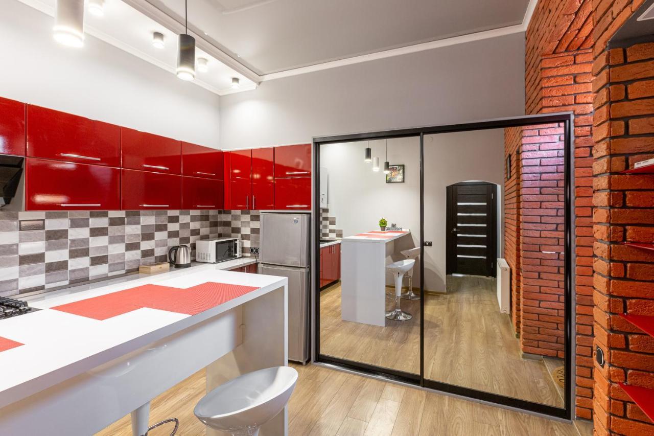 Best Apartment Kulisha 22 リヴィウ エクステリア 写真